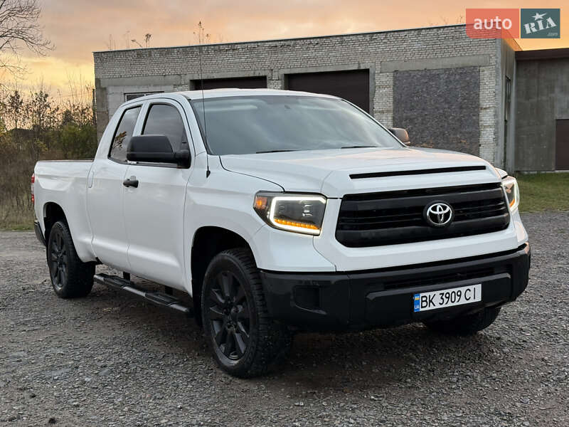 Пикап Toyota Tundra 2016 в Камне-Каширском фото 39 Пикап Toyota Tundra 2016 в Камне-Каширском