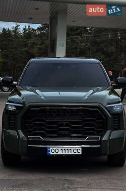 Пікап Toyota Tundra 2022 в Дніпрі