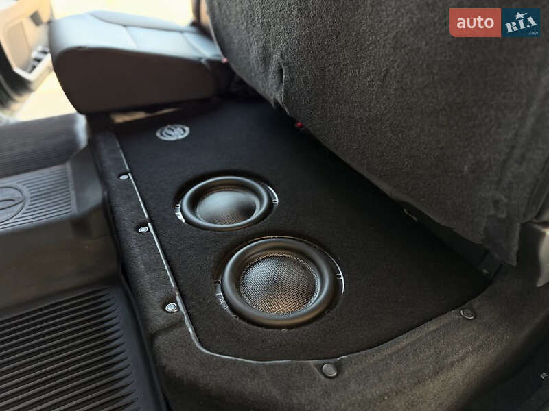 Пикап Toyota Tundra 2022 в Днепре фото 12 Пикап Toyota Tundra 2022 в Днепре