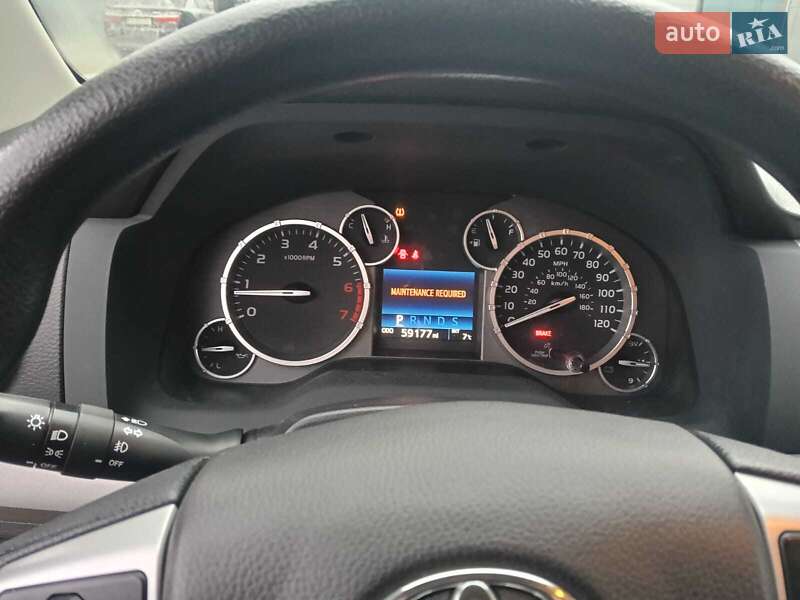 Пікап Toyota Tundra 2016 в Києві