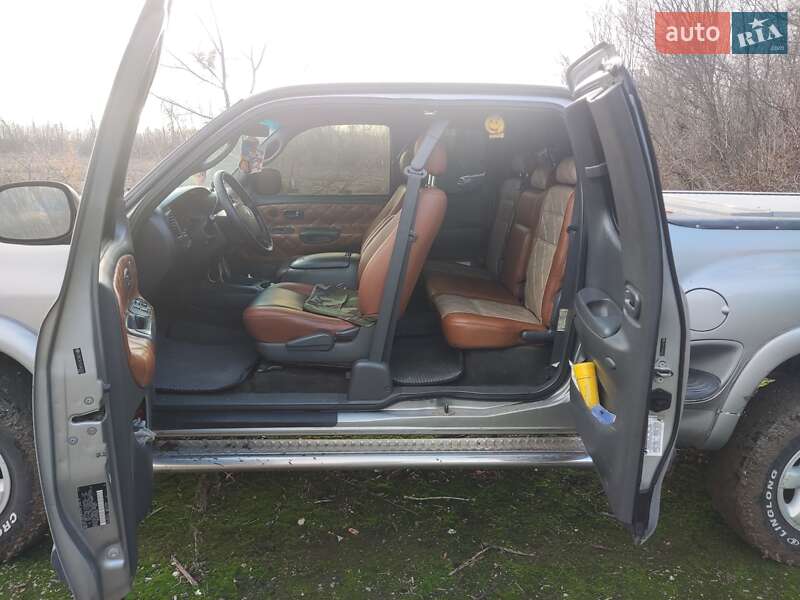 Пикап Toyota Tundra 2005 в Терновке