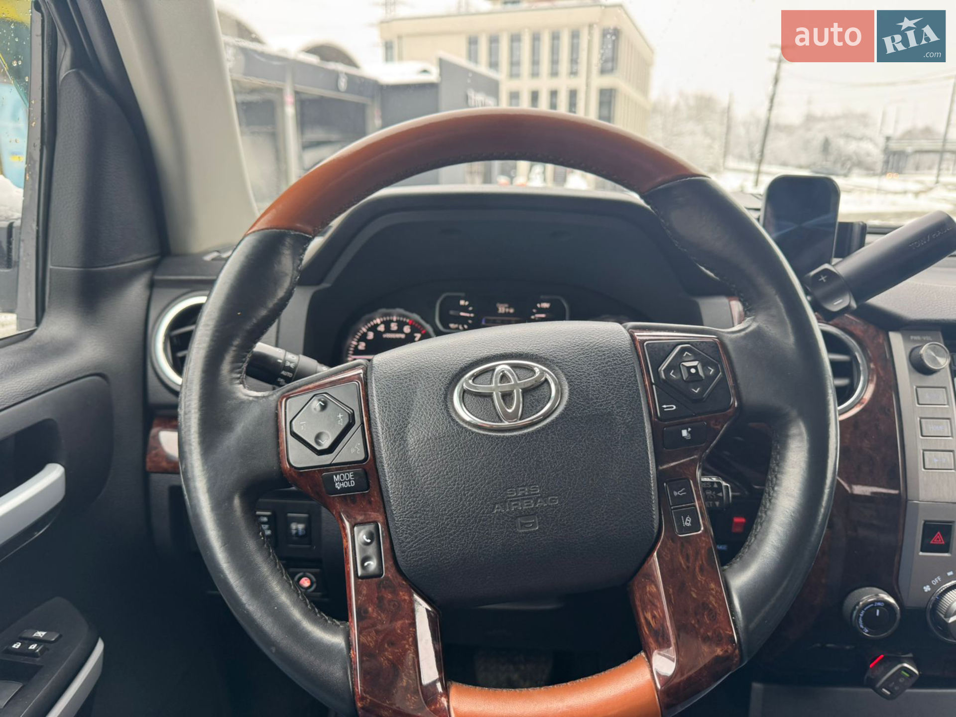 2017 Toyota Tundra - мініатюра 11