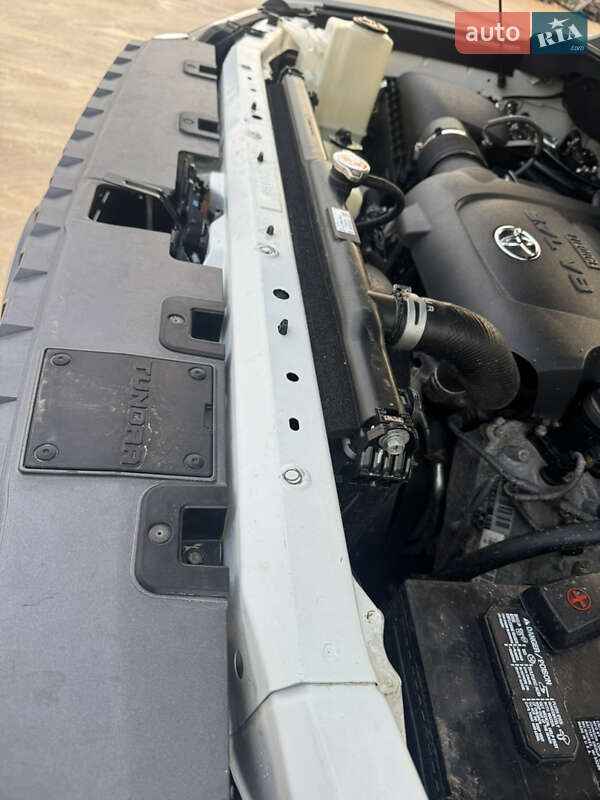 Пікап Toyota Tundra 2018 в Вінниці