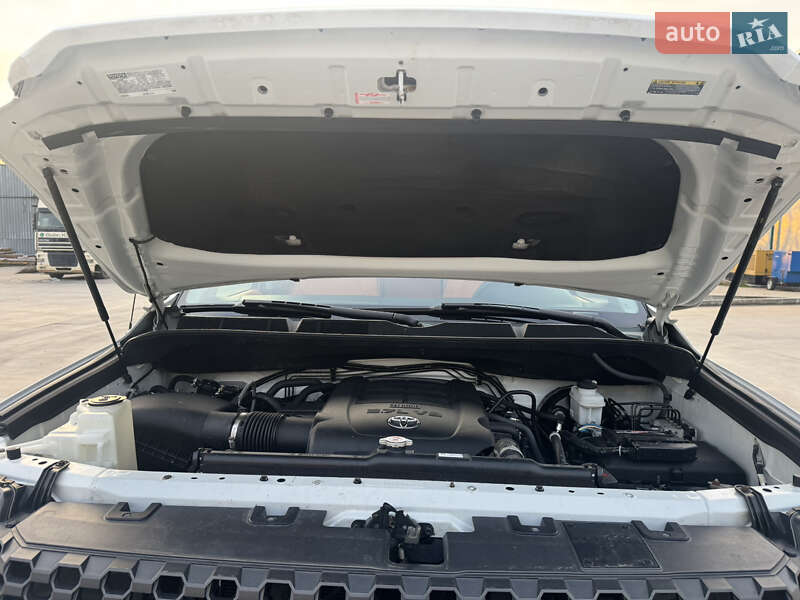 Пікап Toyota Tundra 2018 в Вінниці