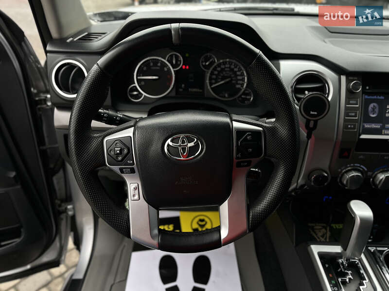 Пікап Toyota Tundra 2014 в Хусті