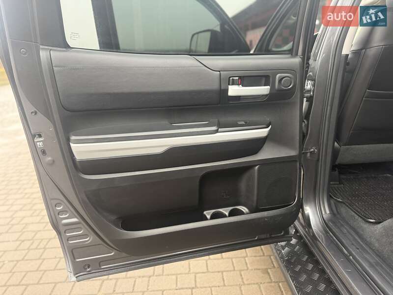 Пикап Toyota Tundra 2019 в Ивано-Франковске