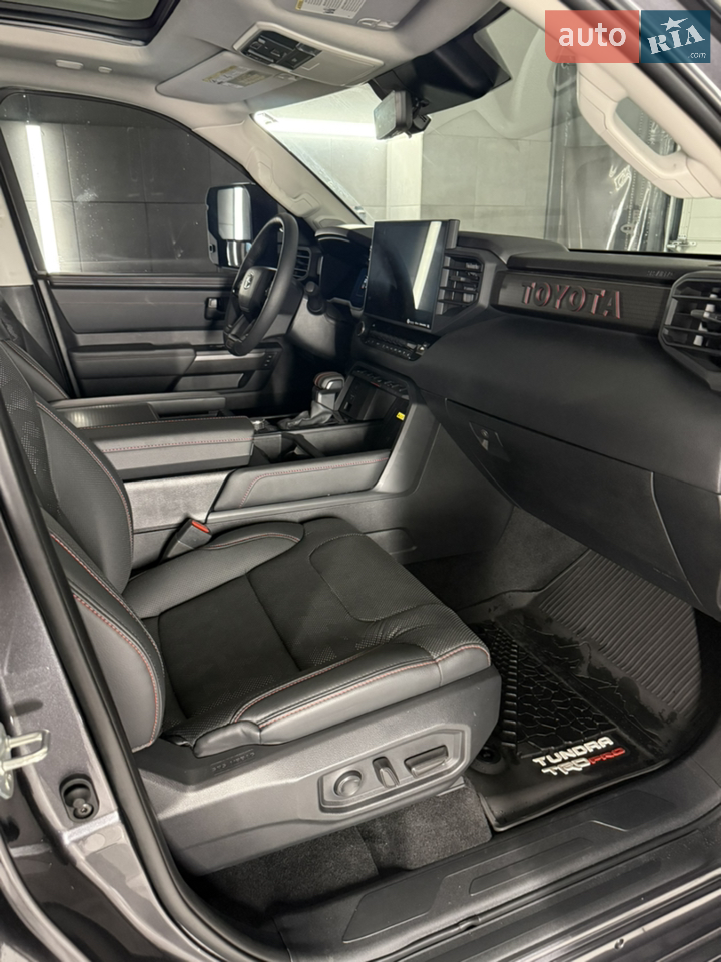 2023 Toyota Tundra - мініатюра 8