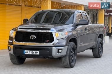 Пикап Toyota Tundra 2015 в Днепре