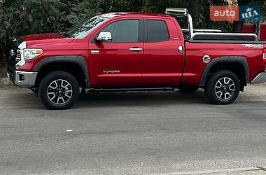 Пикап Toyota Tundra 2017 в Киеве
