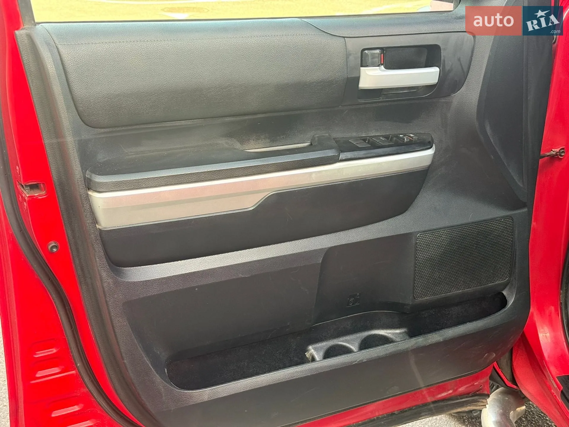 2015 Toyota Tundra - мініатюра 16