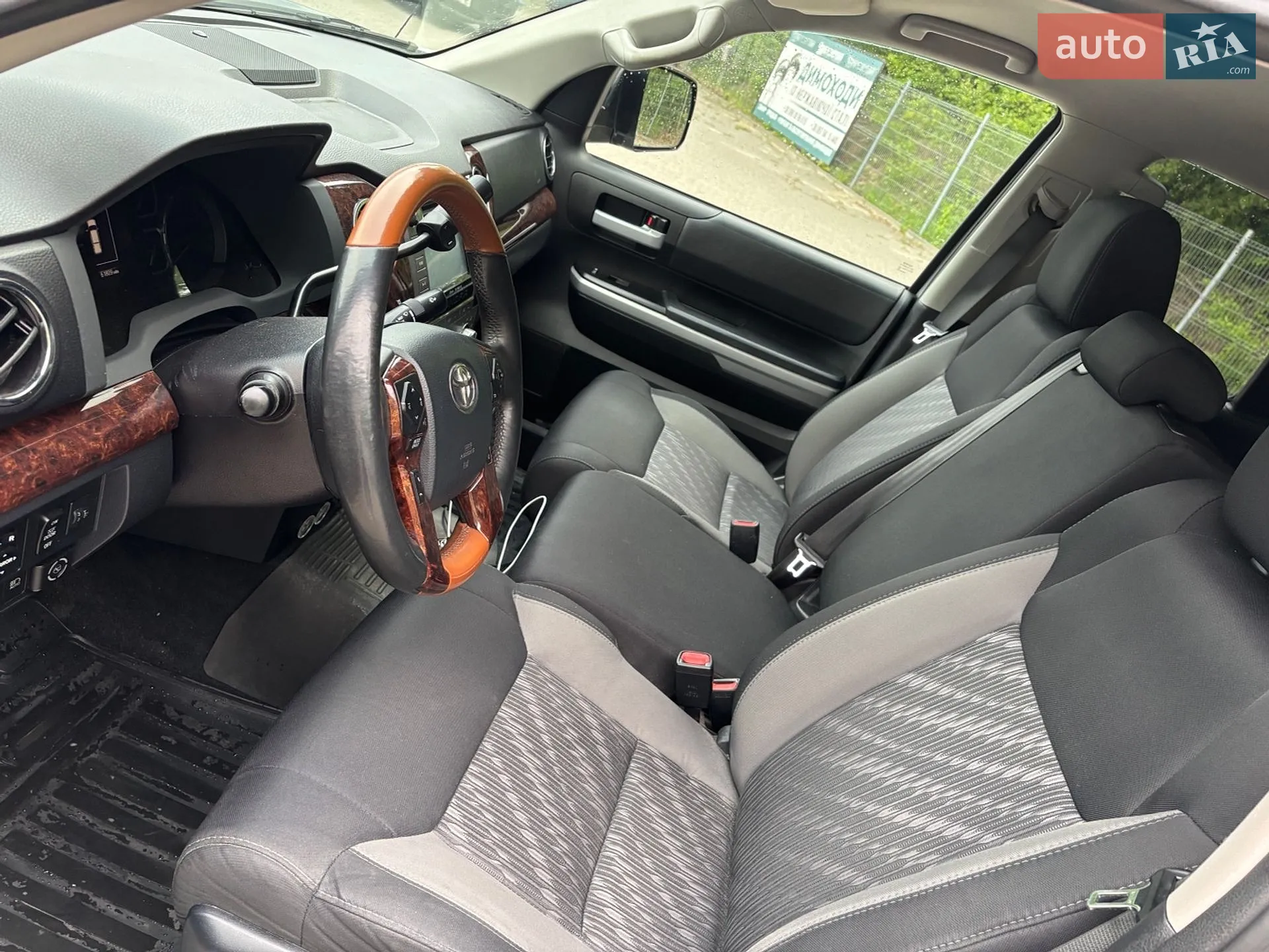 2017 Toyota Tundra - мініатюра 15