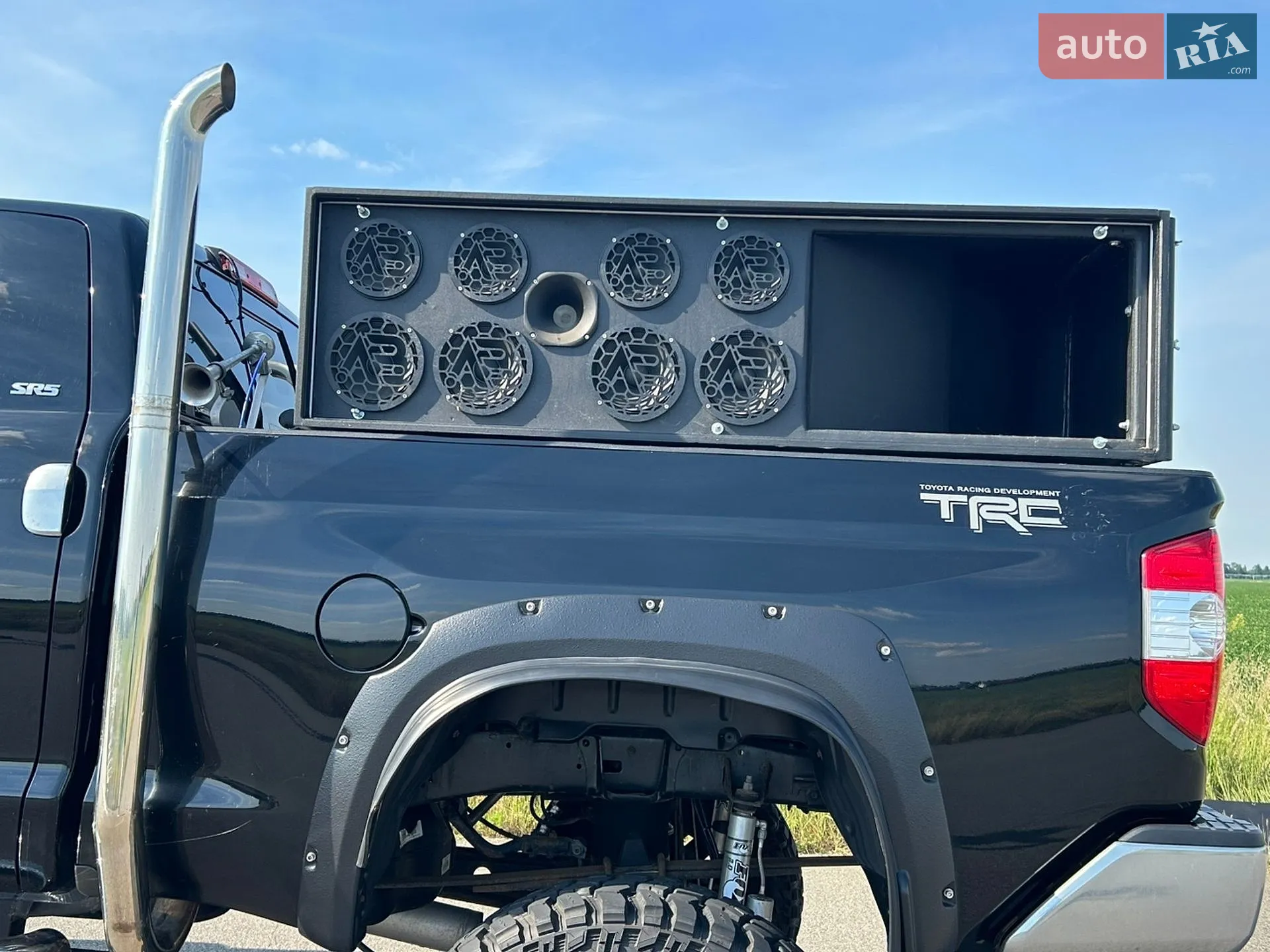 2014 Toyota Tundra - мініатюра 21