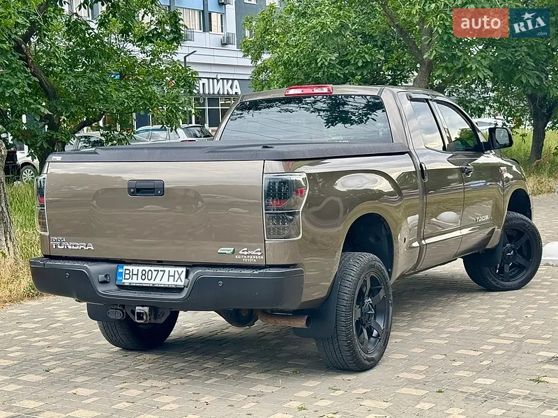 Toyota Tundra 2012 VIN 5TFUW5F19CX267128 фото оголошення 4 з 94