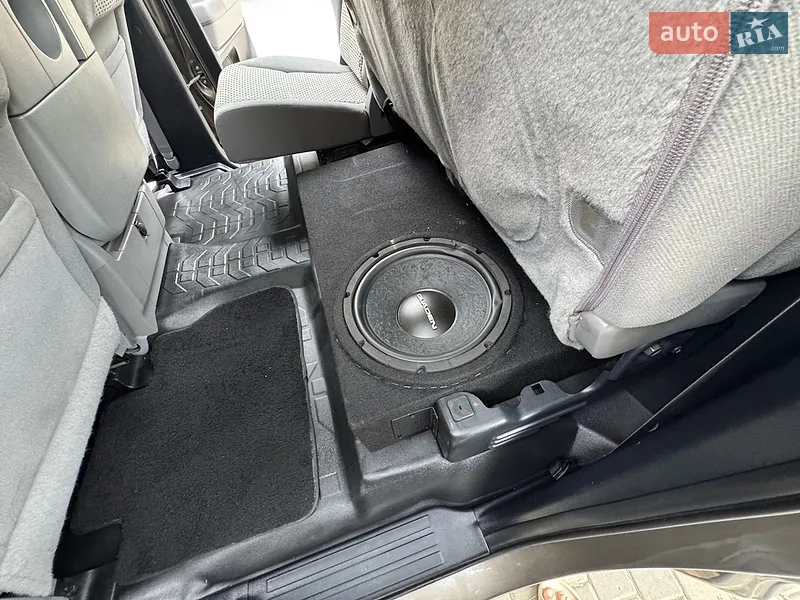 Toyota Tundra 2012 VIN 5TFUW5F19CX267128 фото оголошення 16 з 94