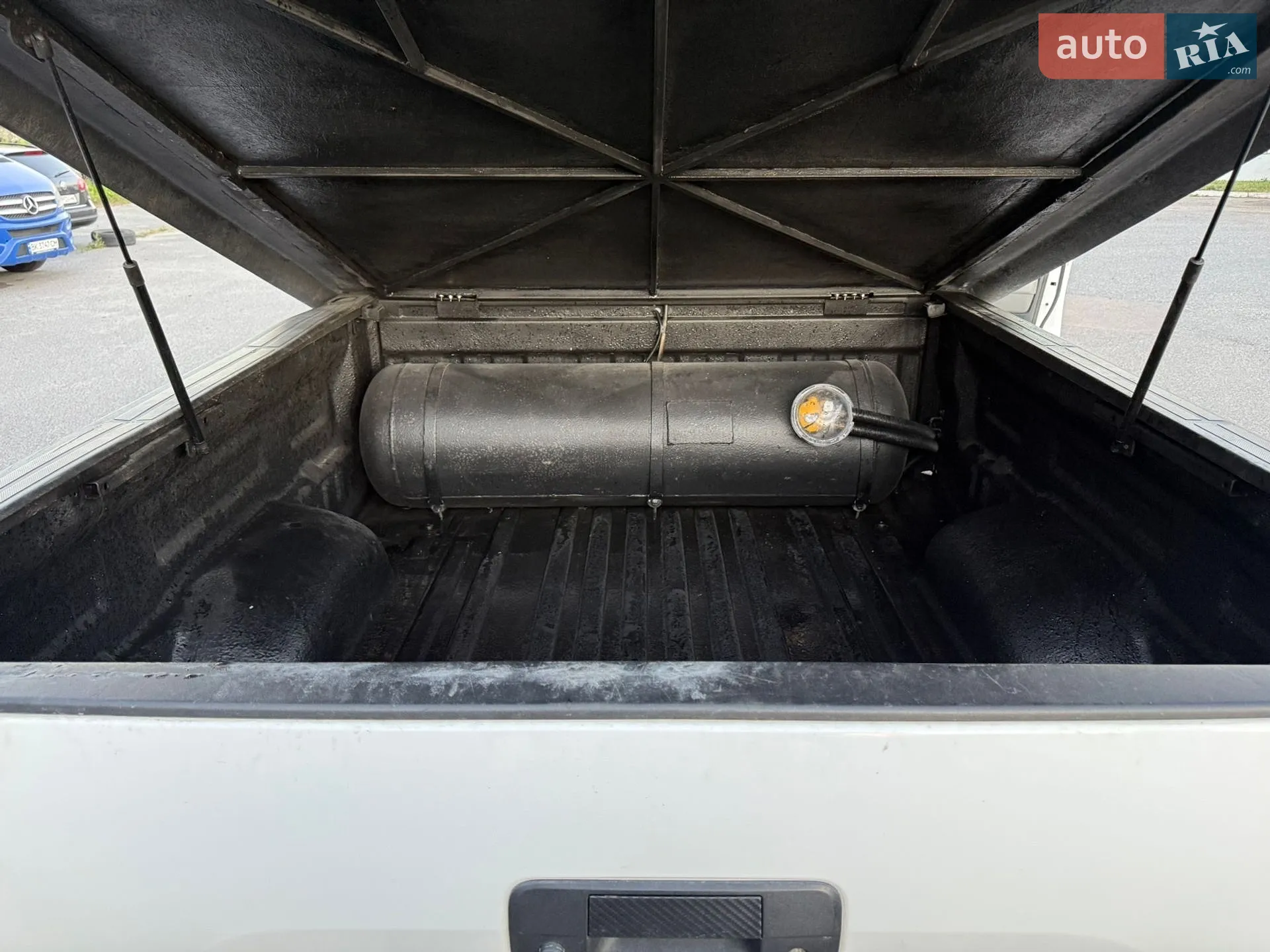 2012 Toyota Tundra - мініатюра 16