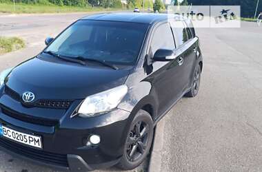 Внедорожник / Кроссовер Toyota Urban Cruiser 2010 в Львове