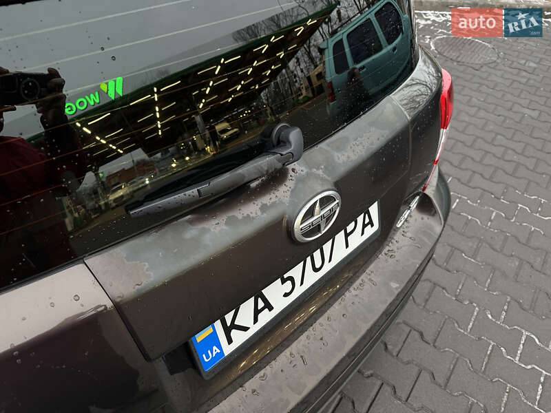 Внедорожник / Кроссовер Toyota Urban Cruiser 2010 в Киеве