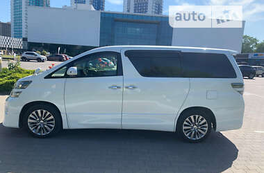 Мінівен Toyota Vellfire 2012 в Одесі