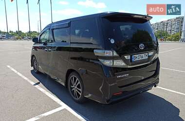 Мінівен Toyota Vellfire 2010 в Києві