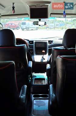 Мінівен Toyota Vellfire 2010 в Києві