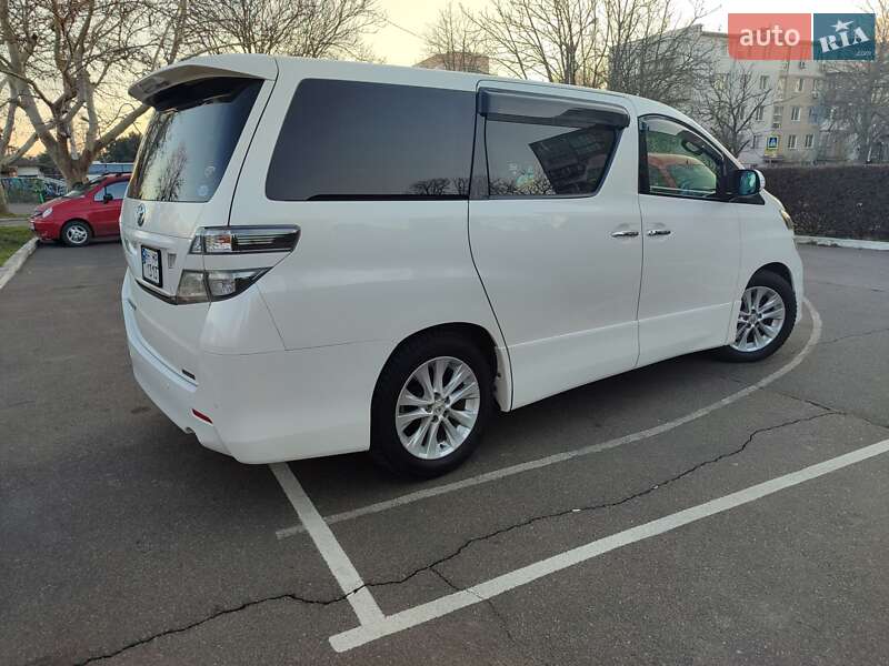 Мінівен Toyota Vellfire 2011 в Чорноморську
