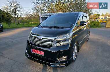 Минивэн Toyota Vellfire 2011 в 