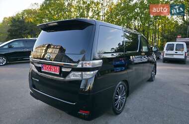 Минивэн Toyota Vellfire 2012 в 