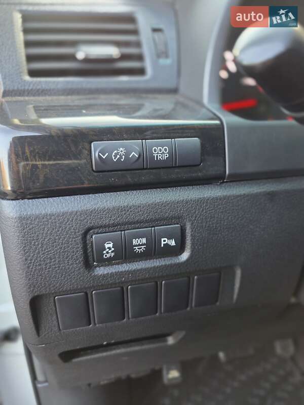 Минивэн Toyota Vellfire 2010 в Одессе фото 50 Минивэн Toyota Vellfire 2010 в Одессе