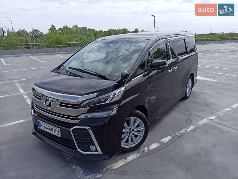 Минивэн Toyota Vellfire 2017 в Киеве