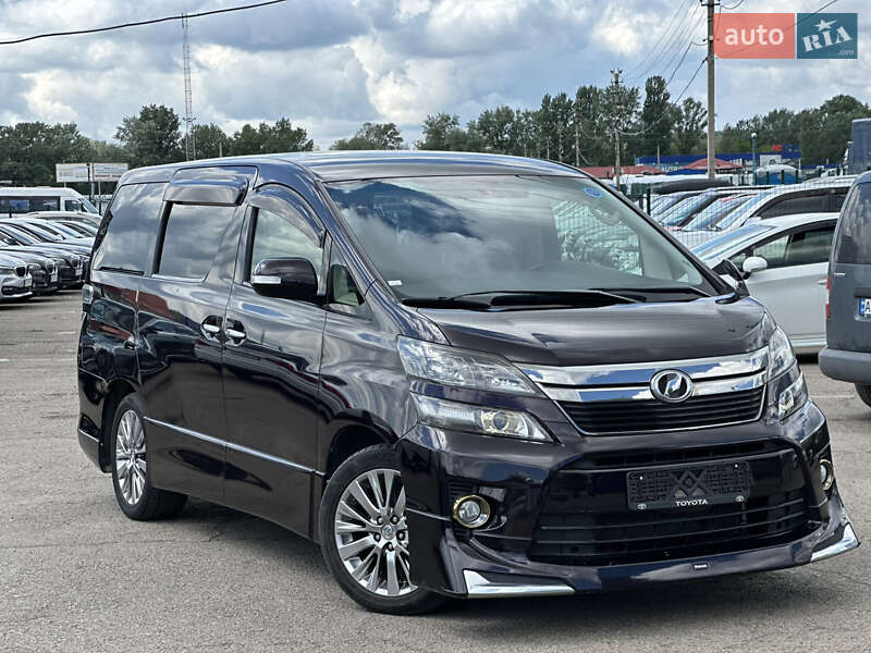 Минивэн Toyota Vellfire 2014 в Киеве