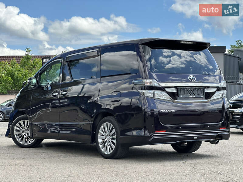 Минивэн Toyota Vellfire 2014 в Киеве