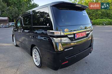 Минивэн Toyota Vellfire 2013 в 