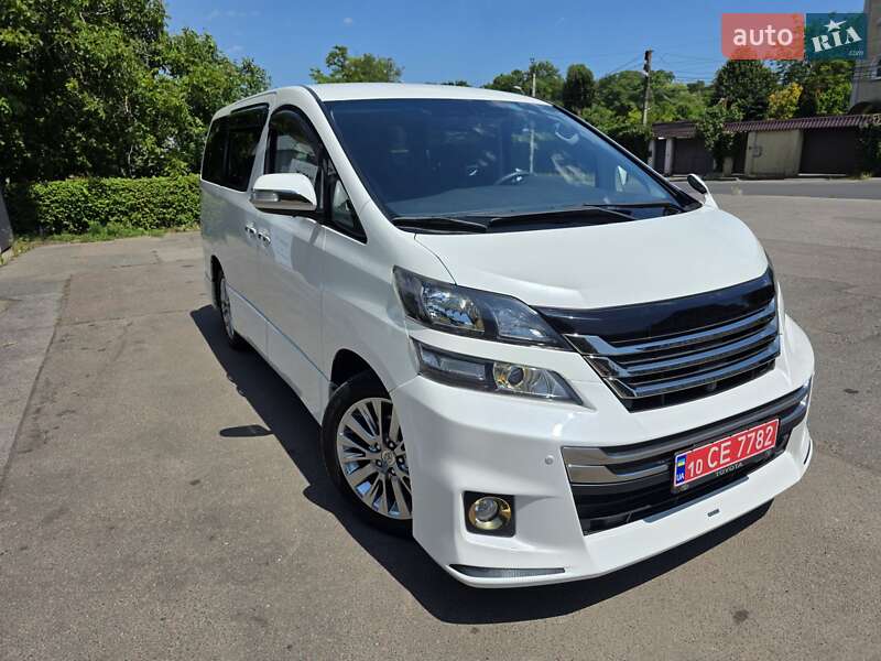 Мінівен Toyota Vellfire 2014 в Одесі