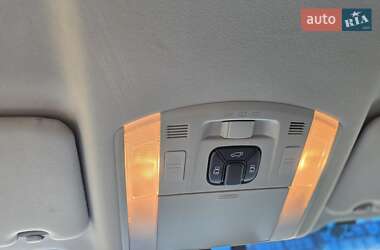 Минивэн Toyota Vellfire 2013 в 