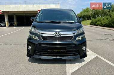 Минивэн Toyota Vellfire 2014 в Киеве