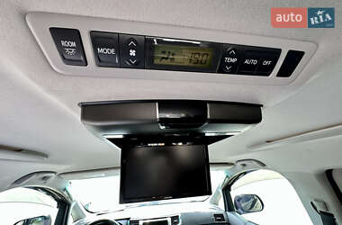 Минивэн Toyota Vellfire 2014 в 