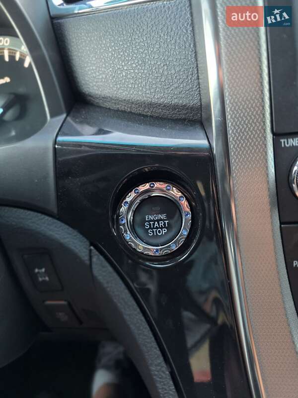 Минивэн Toyota Vellfire 2012 в Одессе