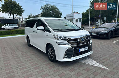 Минивэн Toyota Vellfire 2015 в 