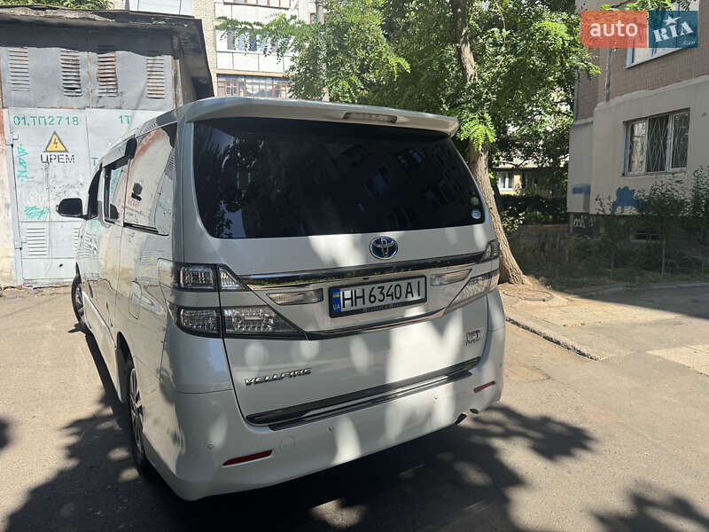 Минивэн Toyota Vellfire 2013 в Одессе