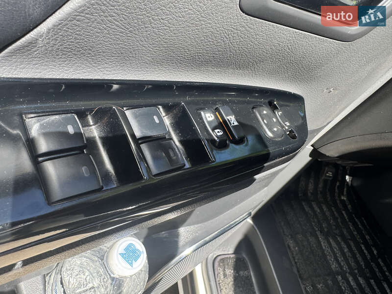 Минивэн Toyota Vellfire 2013 в Одессе