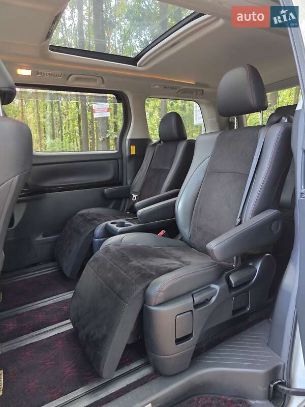 Мінівен Toyota Vellfire 2013 в Одесі фото 32 Мінівен Toyota Vellfire 2013 в Одесі