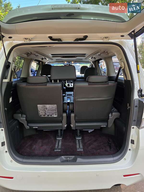 Мінівен Toyota Vellfire 2013 в Одесі фото 41 Мінівен Toyota Vellfire 2013 в Одесі