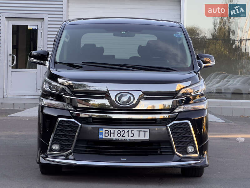 Мінівен Toyota Vellfire 2015 в Одесі