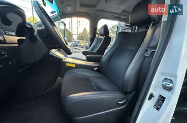 Минивэн Toyota Vellfire 2013 в 