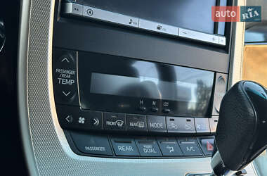 Минивэн Toyota Vellfire 2013 в 