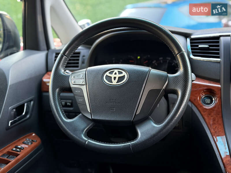 Минивэн Toyota Vellfire 2012 в Одессе