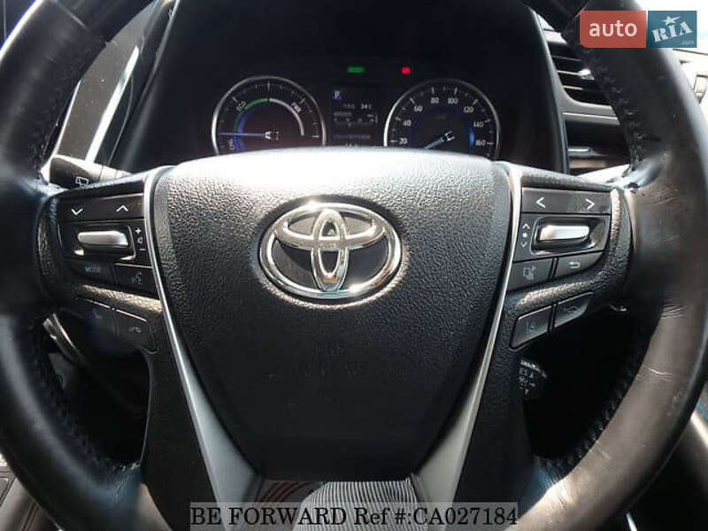 Минивэн Toyota Vellfire 2019 в Киеве