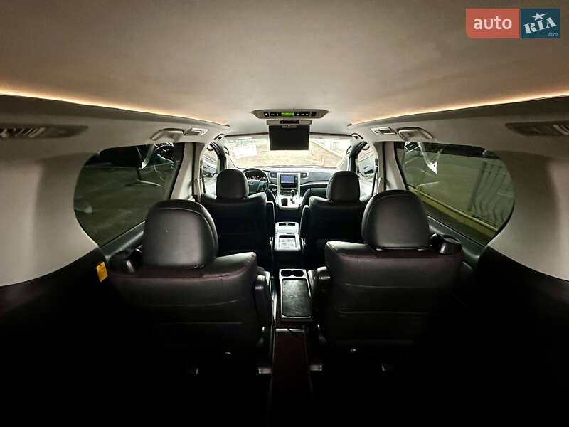 Мінівен Toyota Vellfire 2013 в Києві фото 16 Мінівен Toyota Vellfire 2013 в Києві