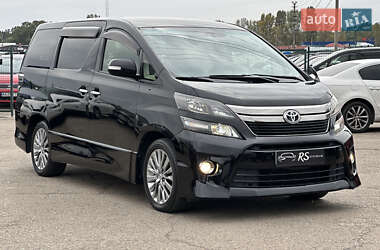 Минивэн Toyota Vellfire 2014 в 