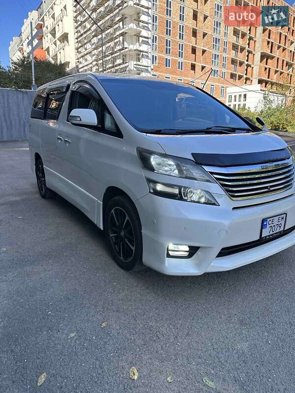 Минивэн Toyota Vellfire 2009 в Черновцах